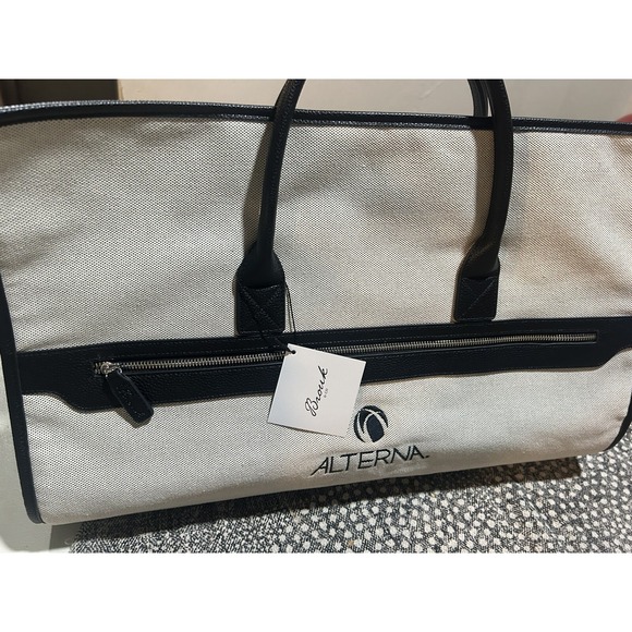 Brouk & Co Capri 2 In 1 Garment Duffle Weekender Travel Bag Ivory Black - Picture 10 of 13